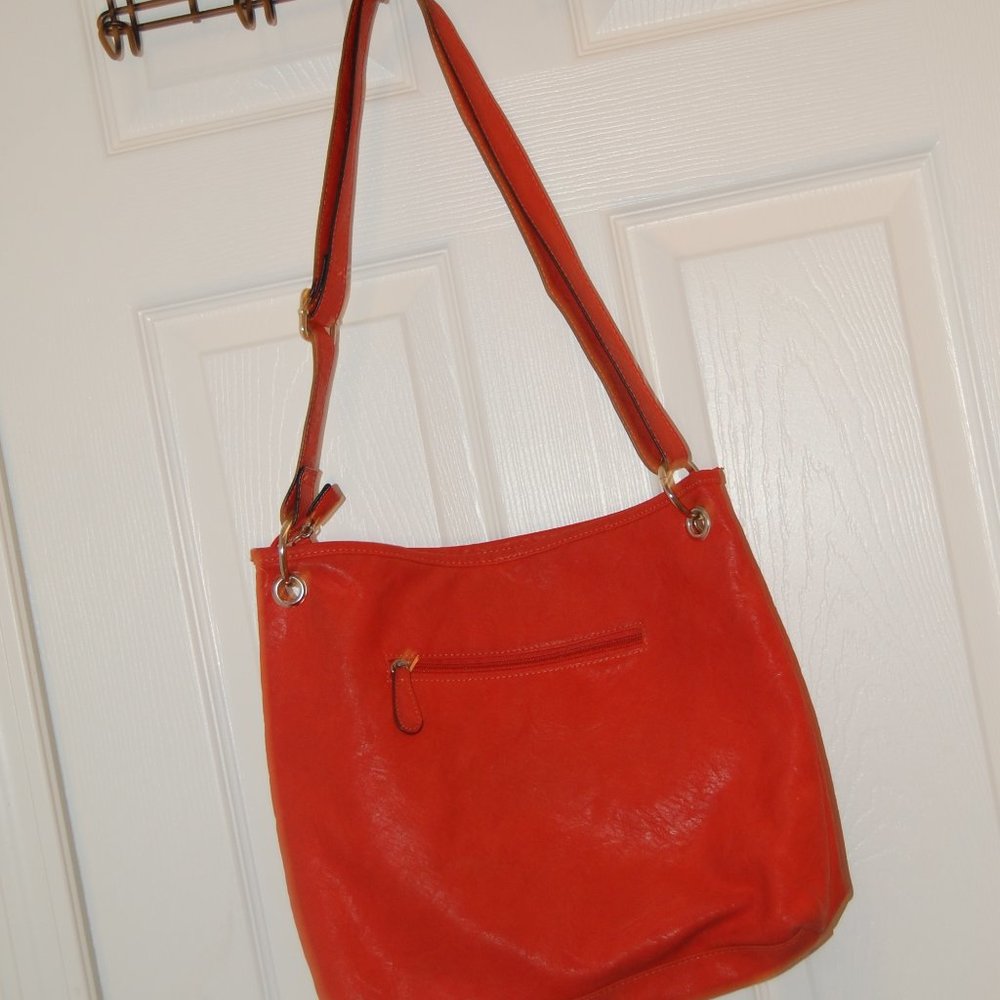 Bueno Salmon Faux Leather Shoulder Bag 14" x 12" W/29" Double Adjustable Strap - Picture 7 of 13